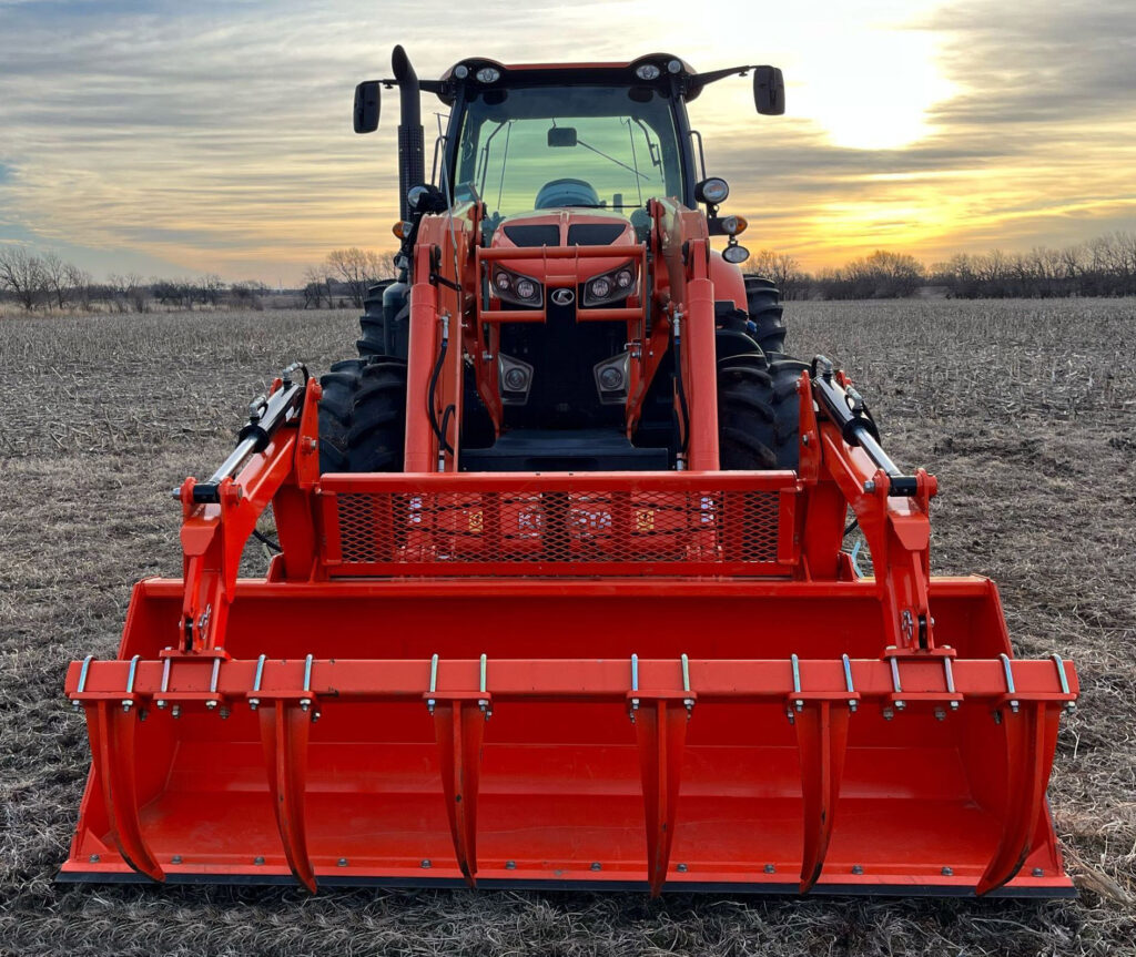 2018 Kubota M7