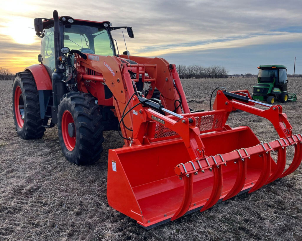 2018 Kubota M7