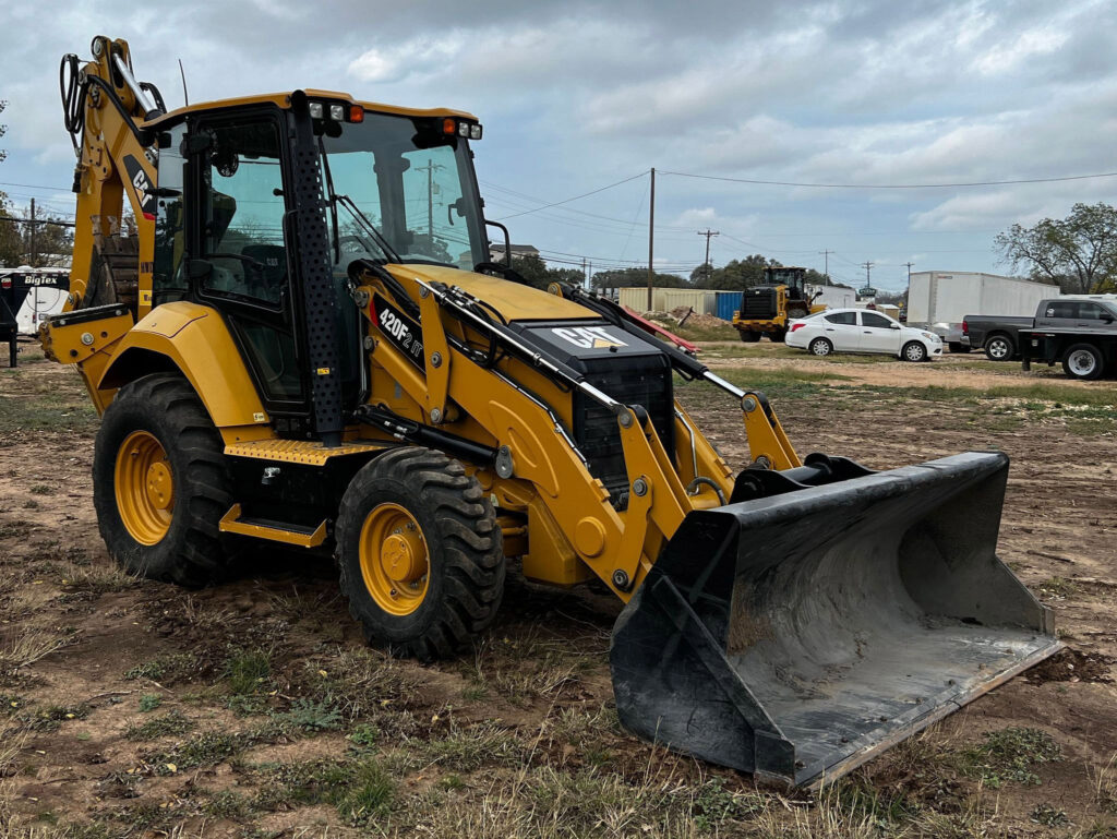 2019 Caterpillar 420 IT