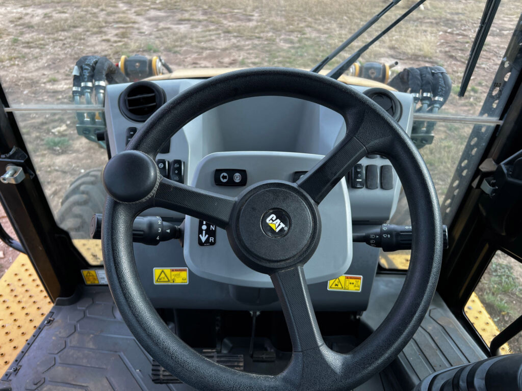 2019 Caterpillar 420 IT