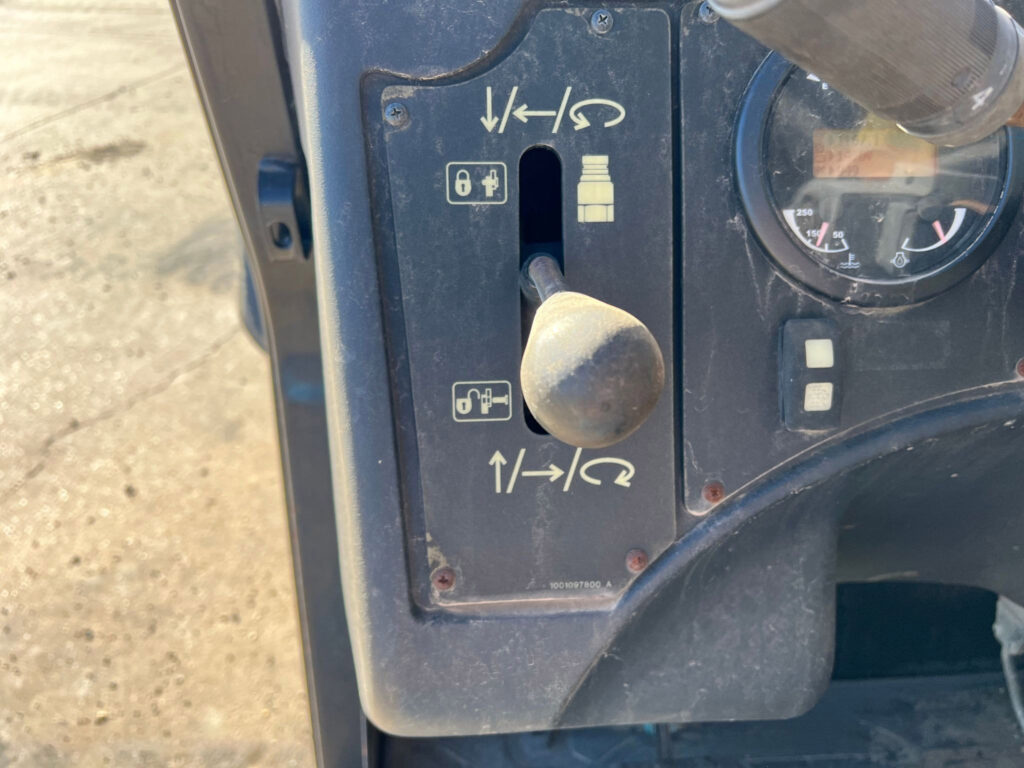 2014 Caterpillar TL642C