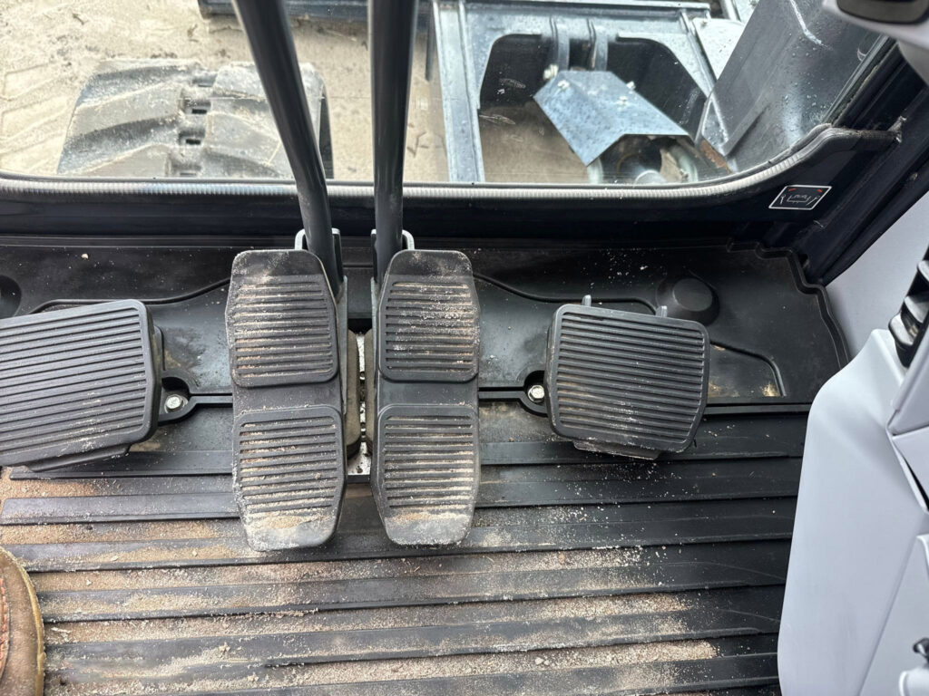 2019 Kubota KX080-4S